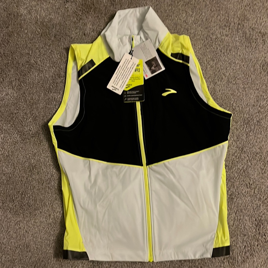 Brooks Womens Carbonite Vest